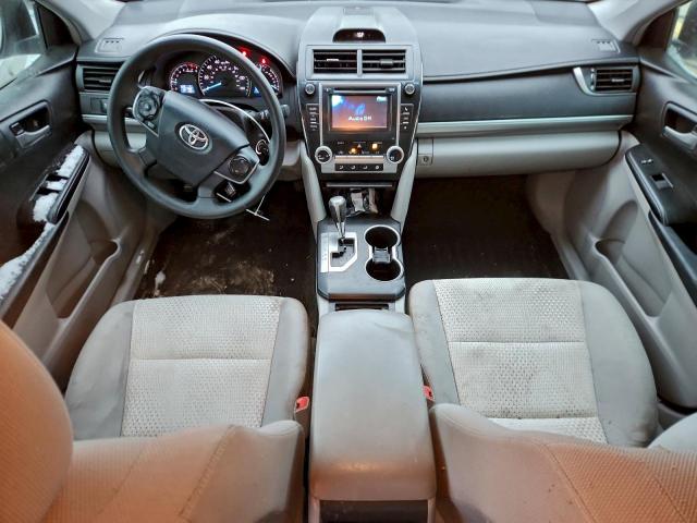 Toyota Camry Base Image 2