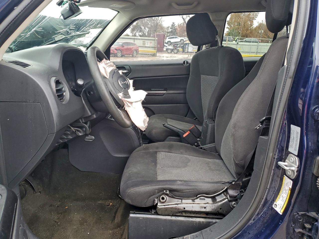 Jeep Patriot Sport Image 14