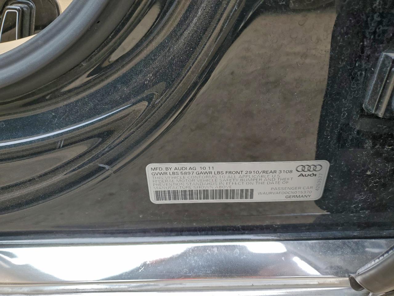 Audi A8 L Quattro Image 6