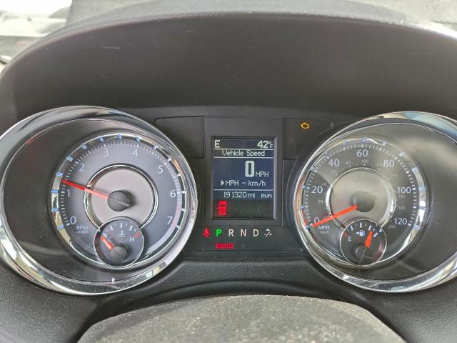 Chrysler Minivan Touring L Image 11