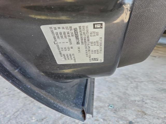 GMC Yukon Sle Image 2