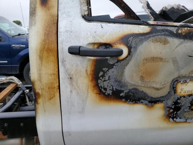 Chev Silverado Med Image 10