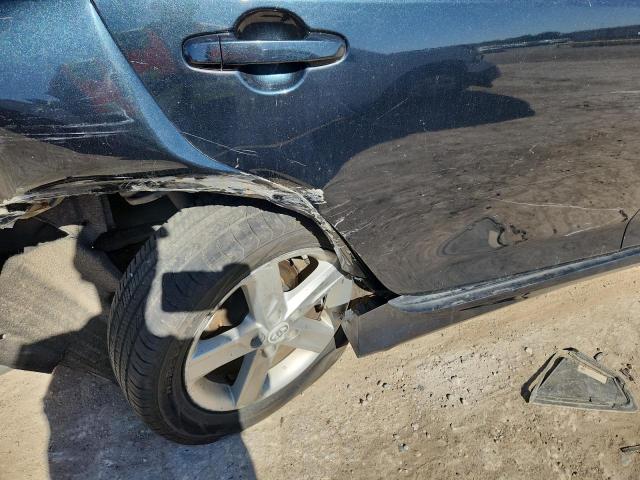 Toyota Camry Base Image 2