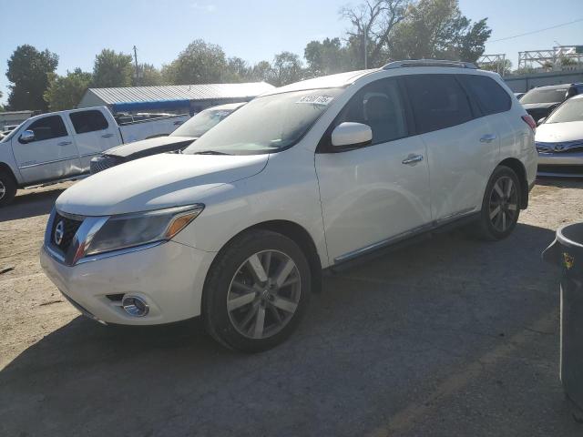  Salvage Nissan Pathfinder