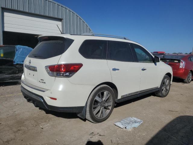 Nissan Pathfinder S Image 3