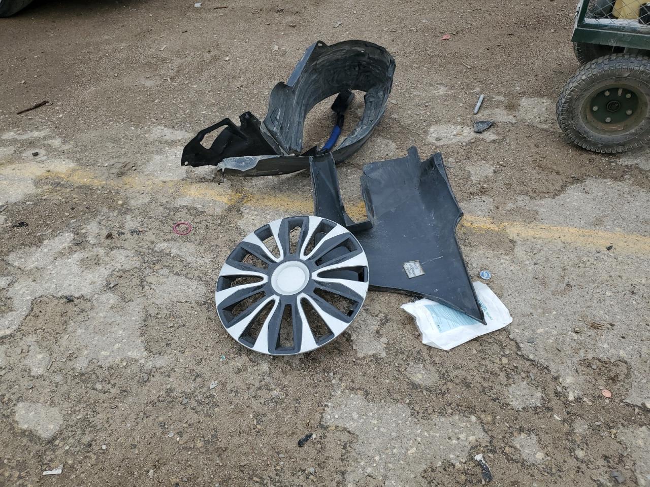 Toyota Corolla Ce Image 11