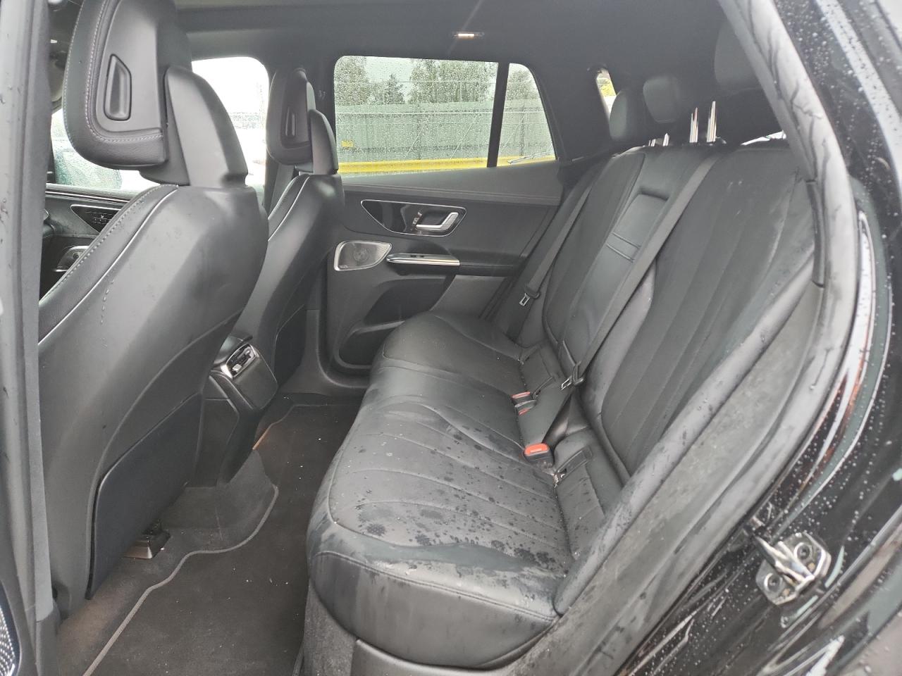 Mercedes-Benz EQE 350 4matic Image 12