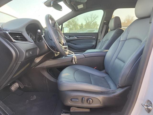 Buick Enclave Essence Image 9