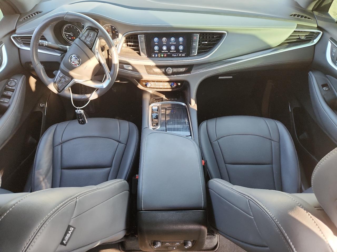 Buick Enclave Essence Image 6
