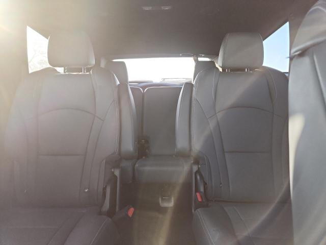 Buick Enclave Essence Image 11