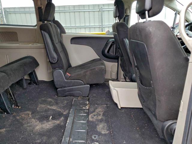 Dodge Caravan Sxt Image 6