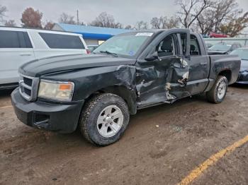  Salvage Dodge Dakota