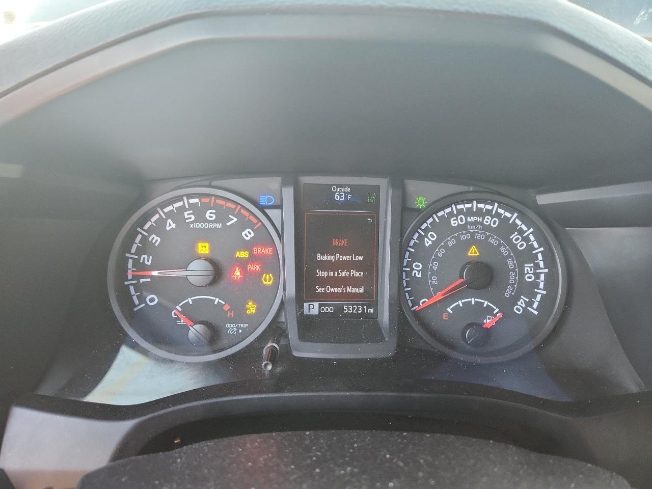 Toyota Tacoma Access Cab Image 12