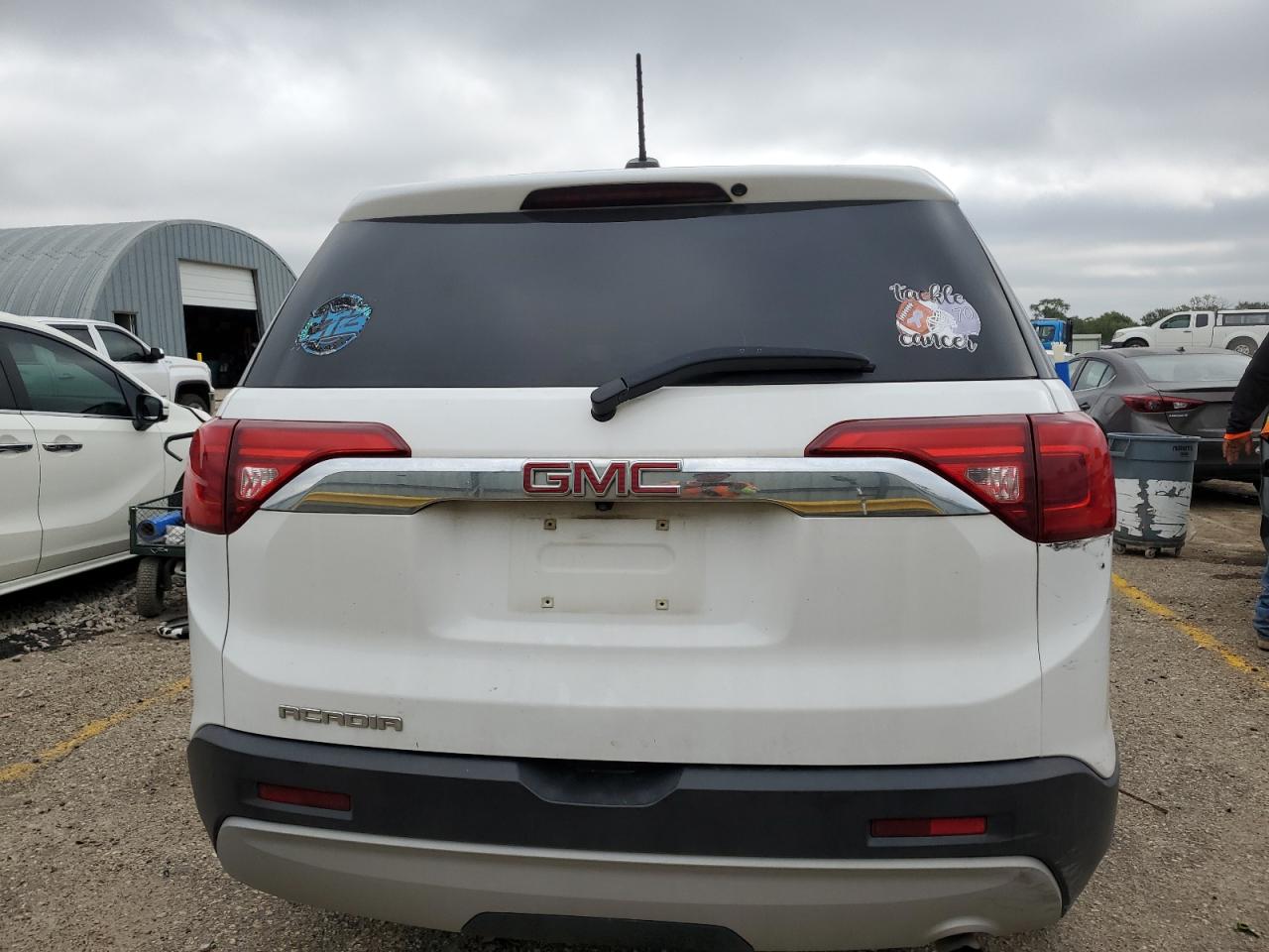 GMC Acadia Sle Image 5