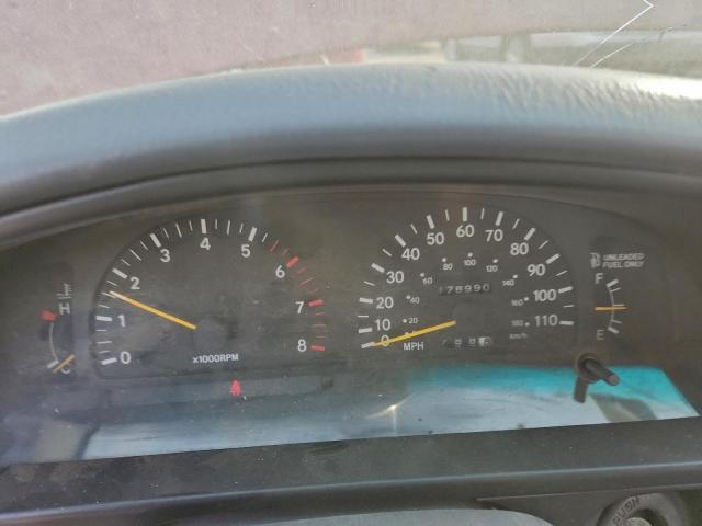 Toyota Tacoma Image 7