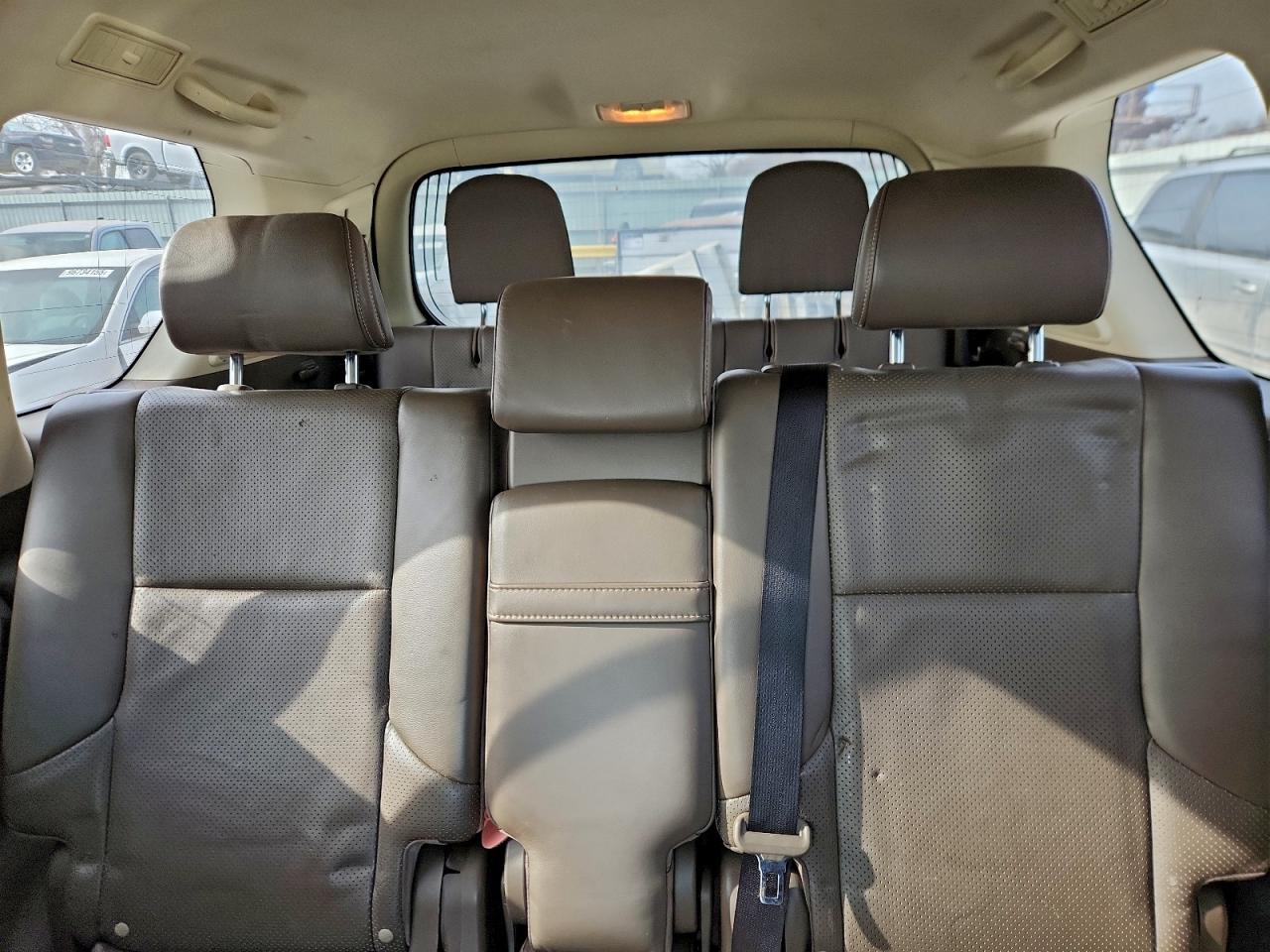 Lexus Gx 460 Premium Image 13