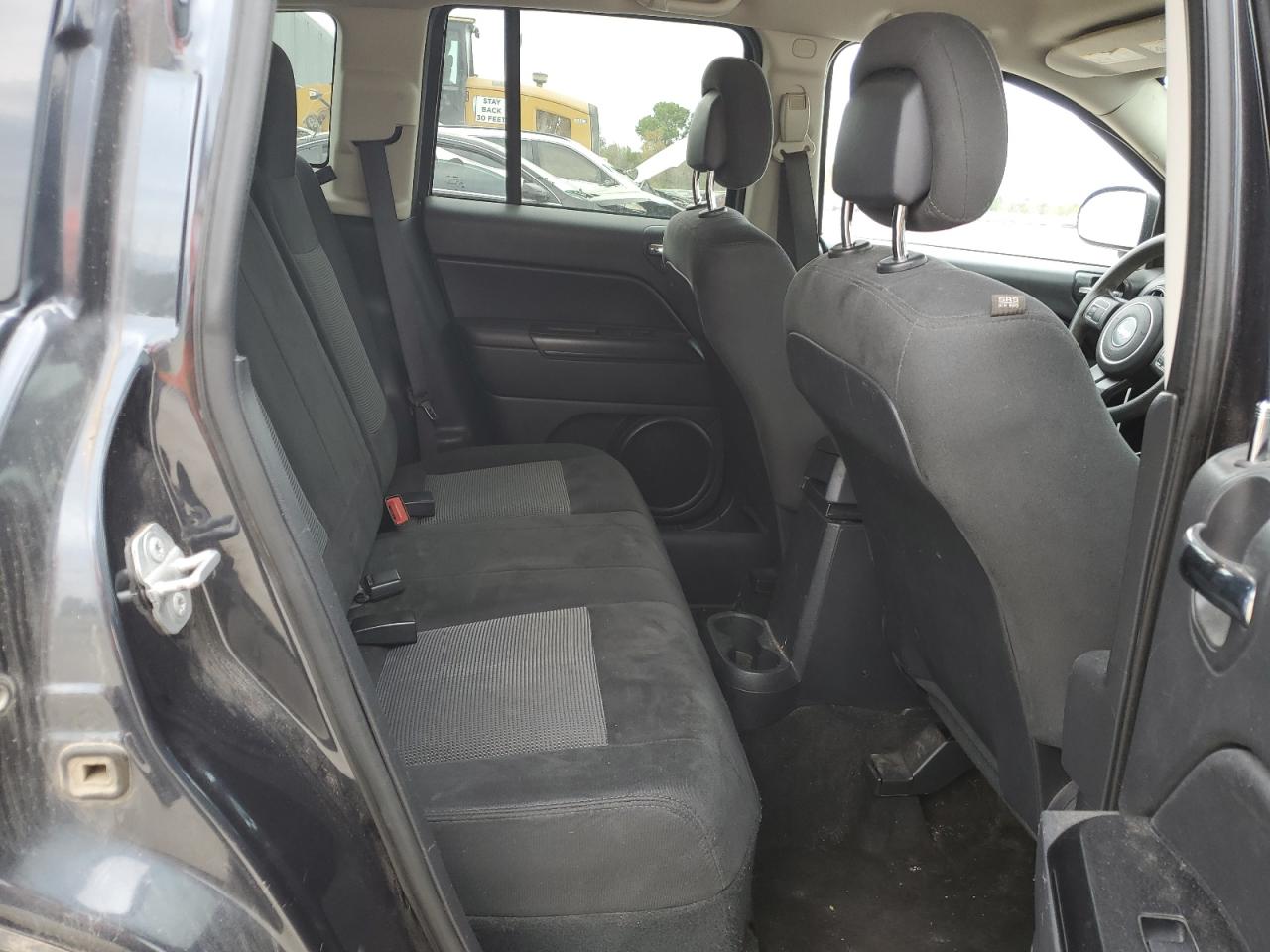 Jeep Compass Sport Image 13