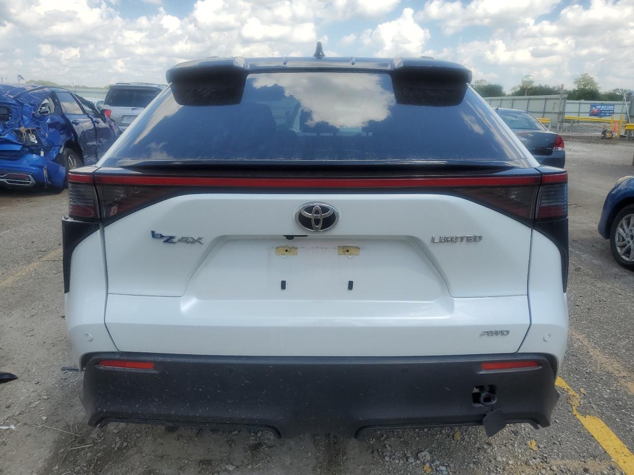 Toyota Bz4x Xle Xle Image 7