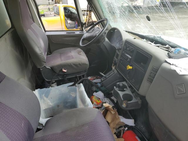 International 4300 4300 Image 6