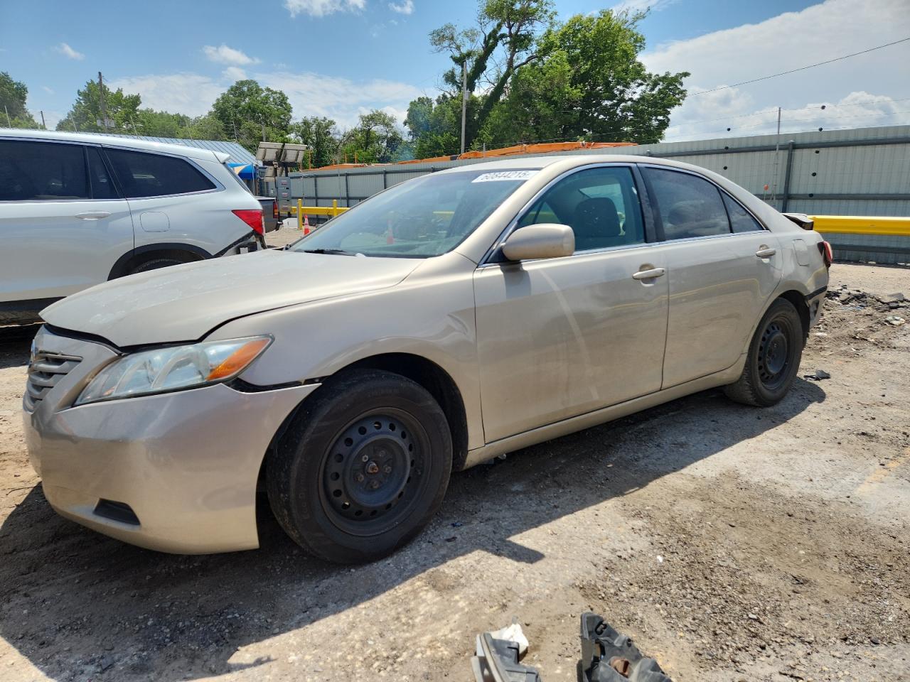 Toyota Camry Ce Image 1