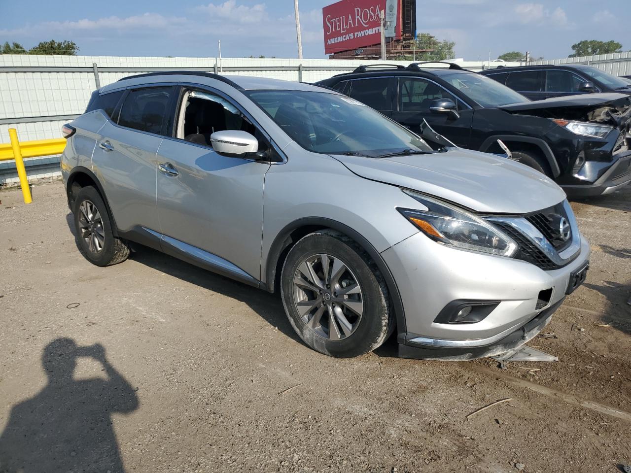 Nissan Murano S Image 5