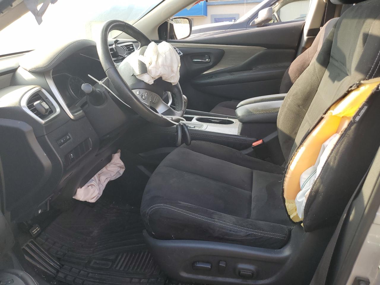 Nissan Murano S Image 7