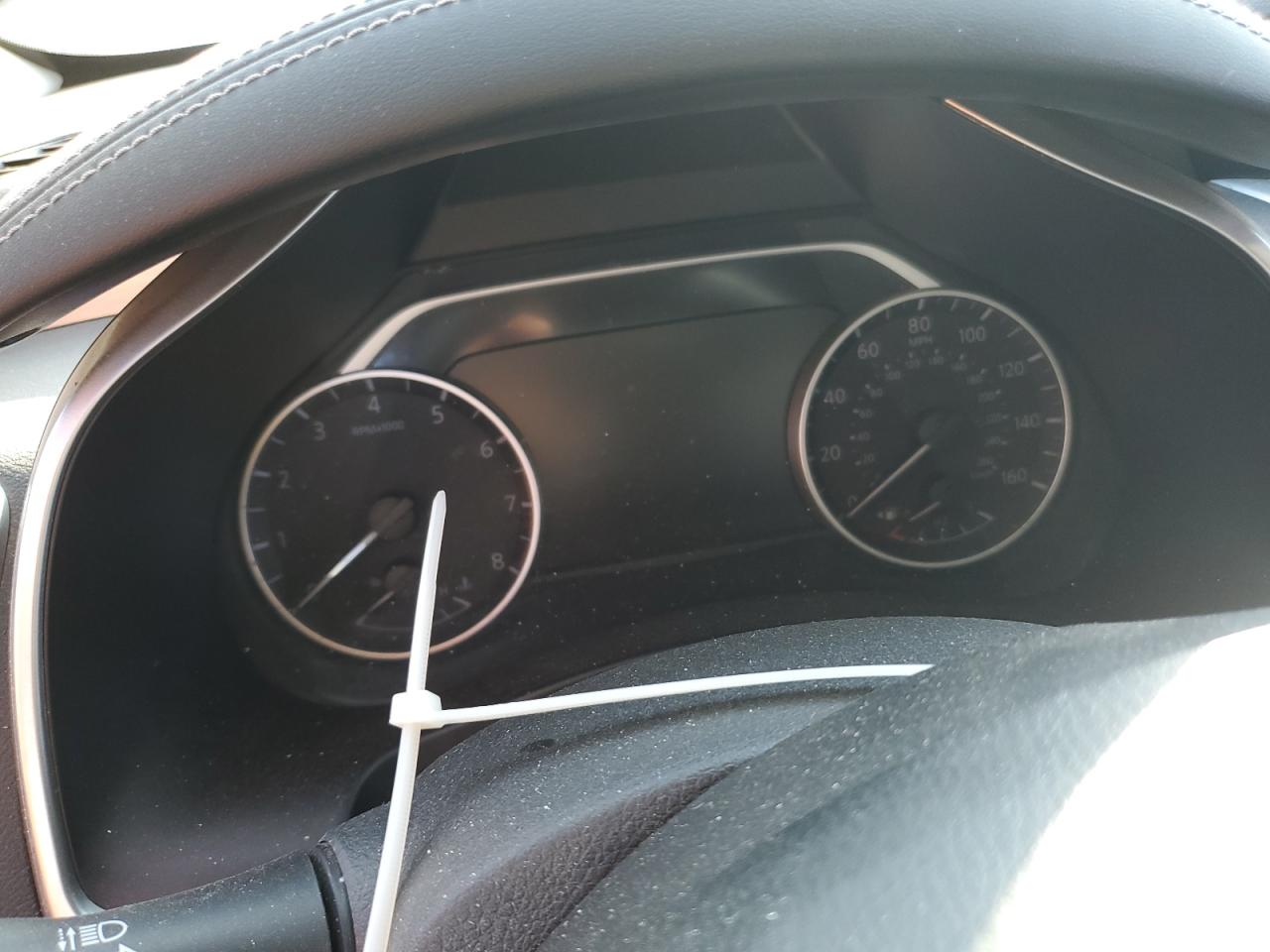 Nissan Murano S Image 3