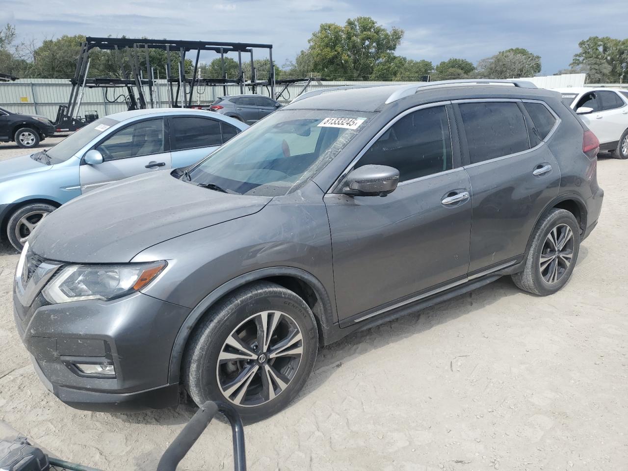 Nissan Rogue S Image 1