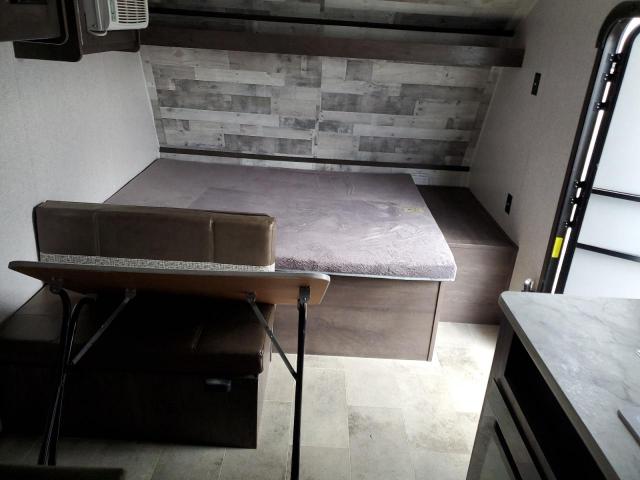 Coleman Lantern Lt Image 3