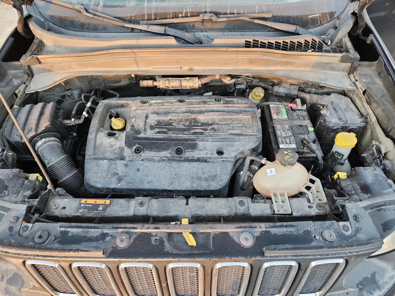 Jeep Renegade Sport Image 2