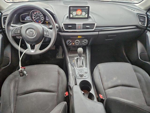 Mazda 3 Sport Image 2