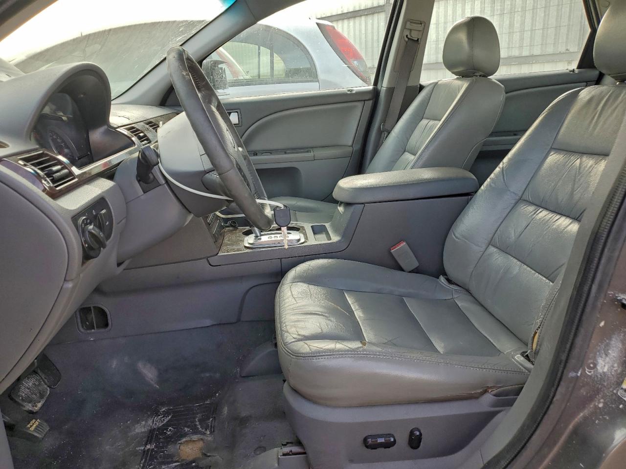 Ford 500 Sel Image 9