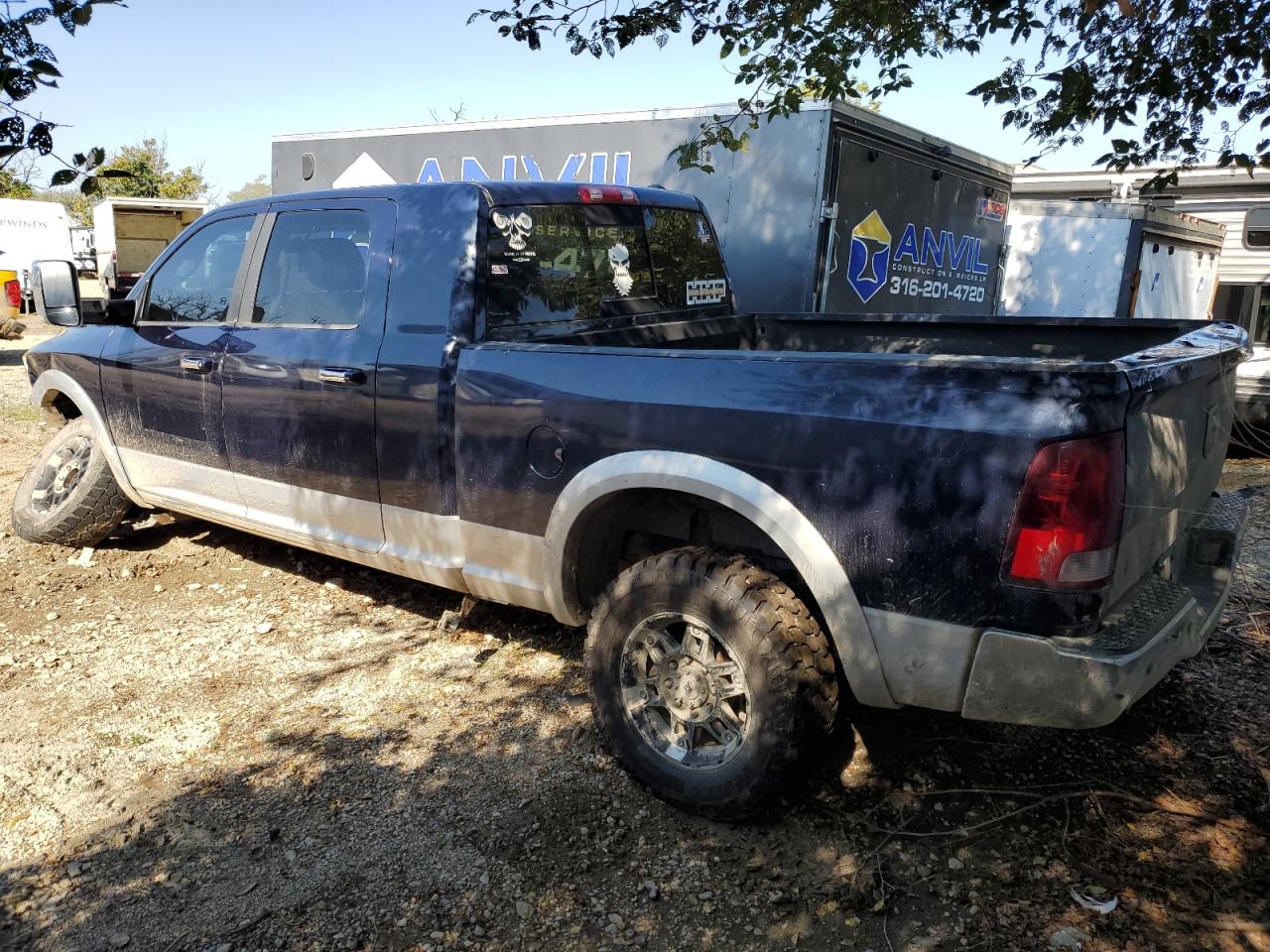 Dodge Ram 2500 Laramie Image 3