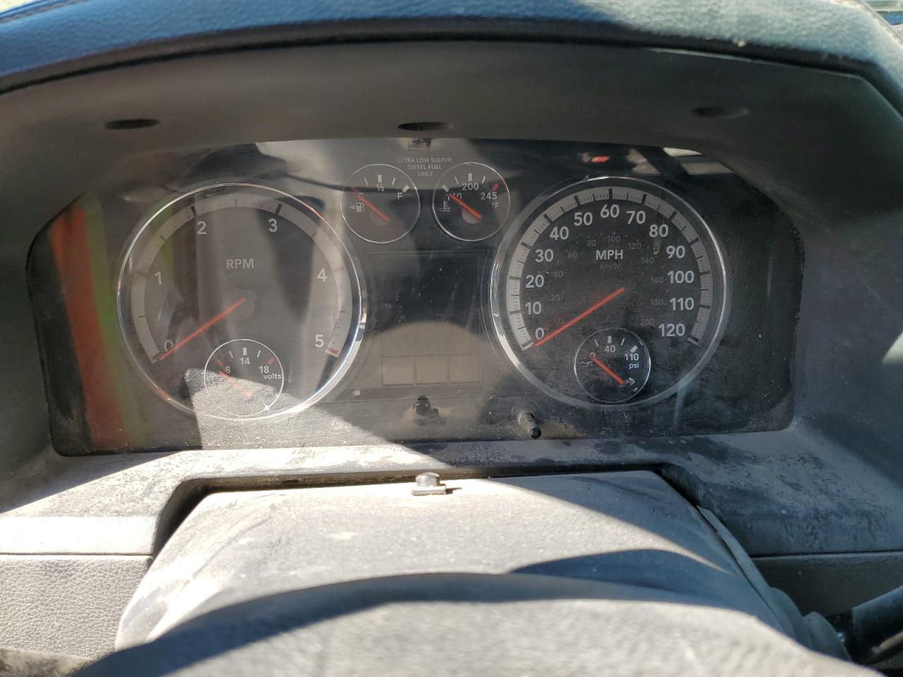 Dodge Ram 2500 Laramie Image 12