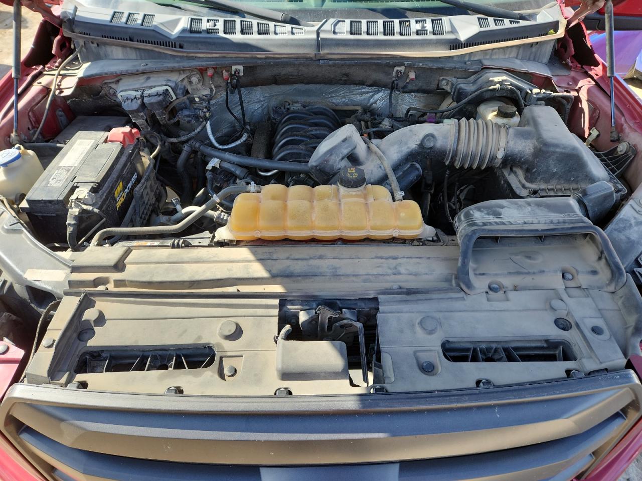 Ford F-150 Supercrew Image 9