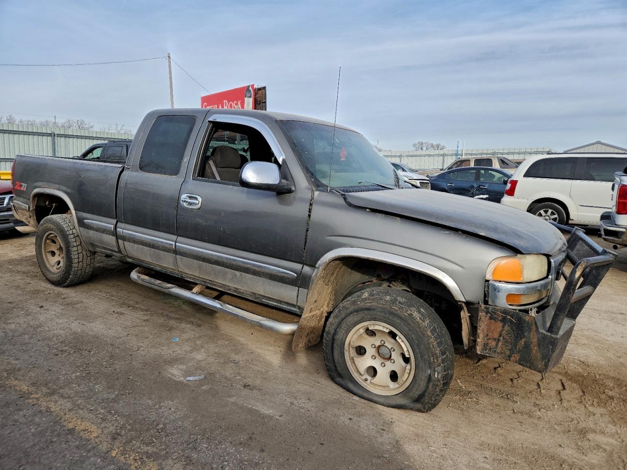 GMC Sierra K1500 Image 2