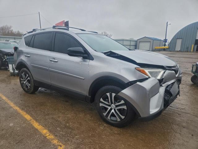 Toyota RAV4 Le Image 10