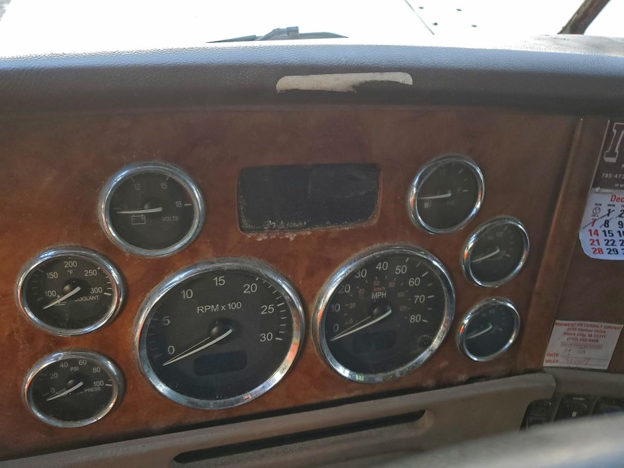 Peterbilt 379 Image 9