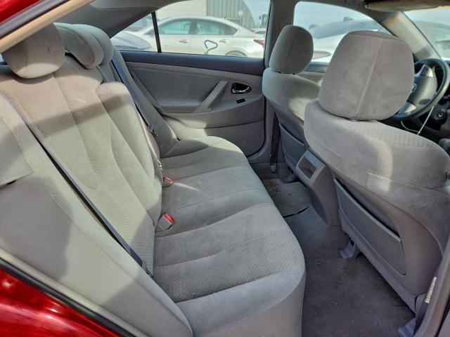 Toyota Camry Ce Image 6