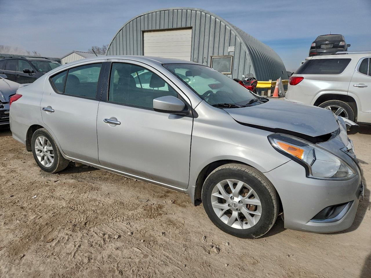 Nissan Versa S Image 12