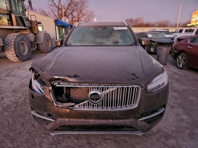 Volvo XC90 T6 Image 4