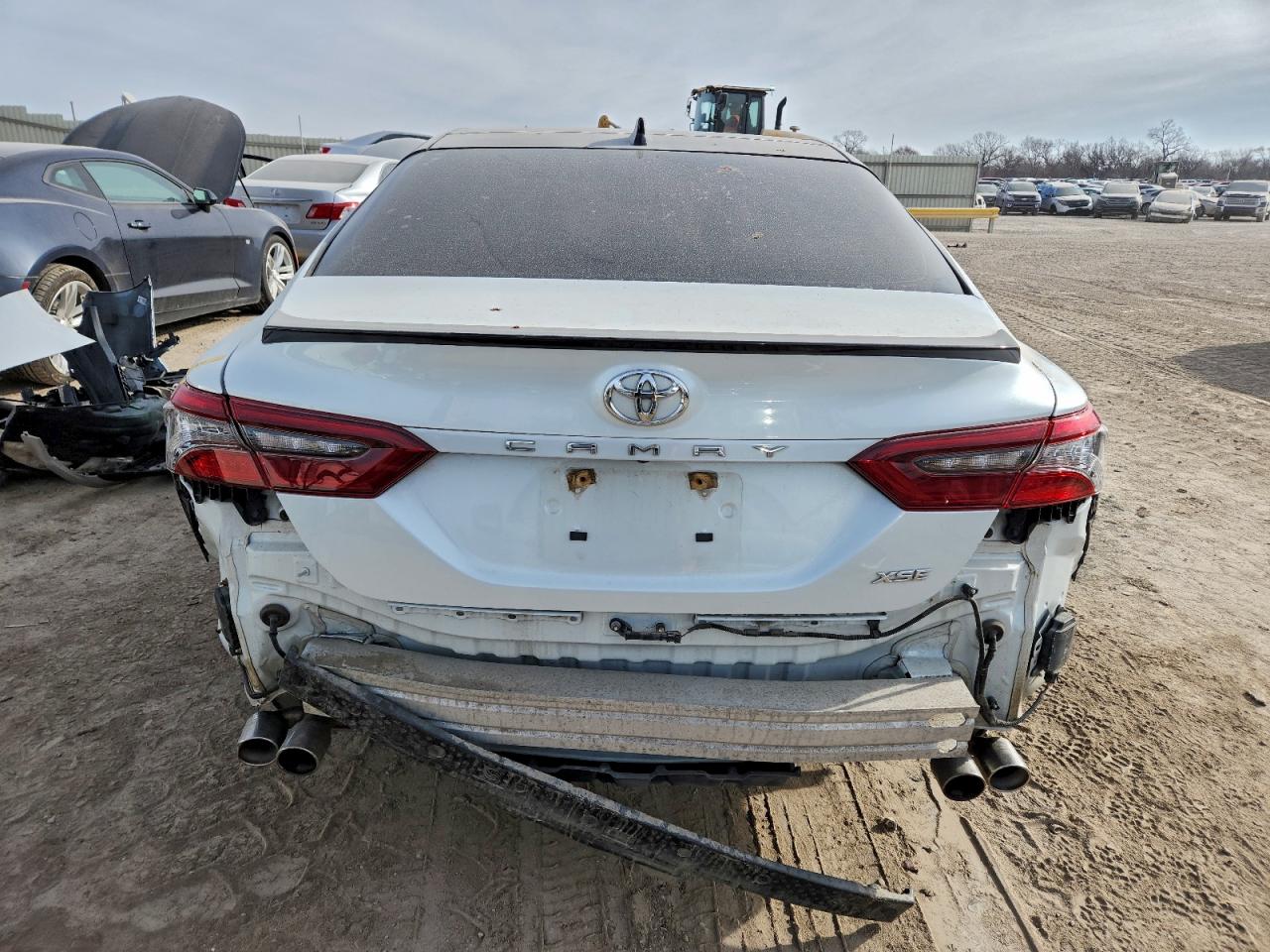 Toyota Camry Xse Image 5