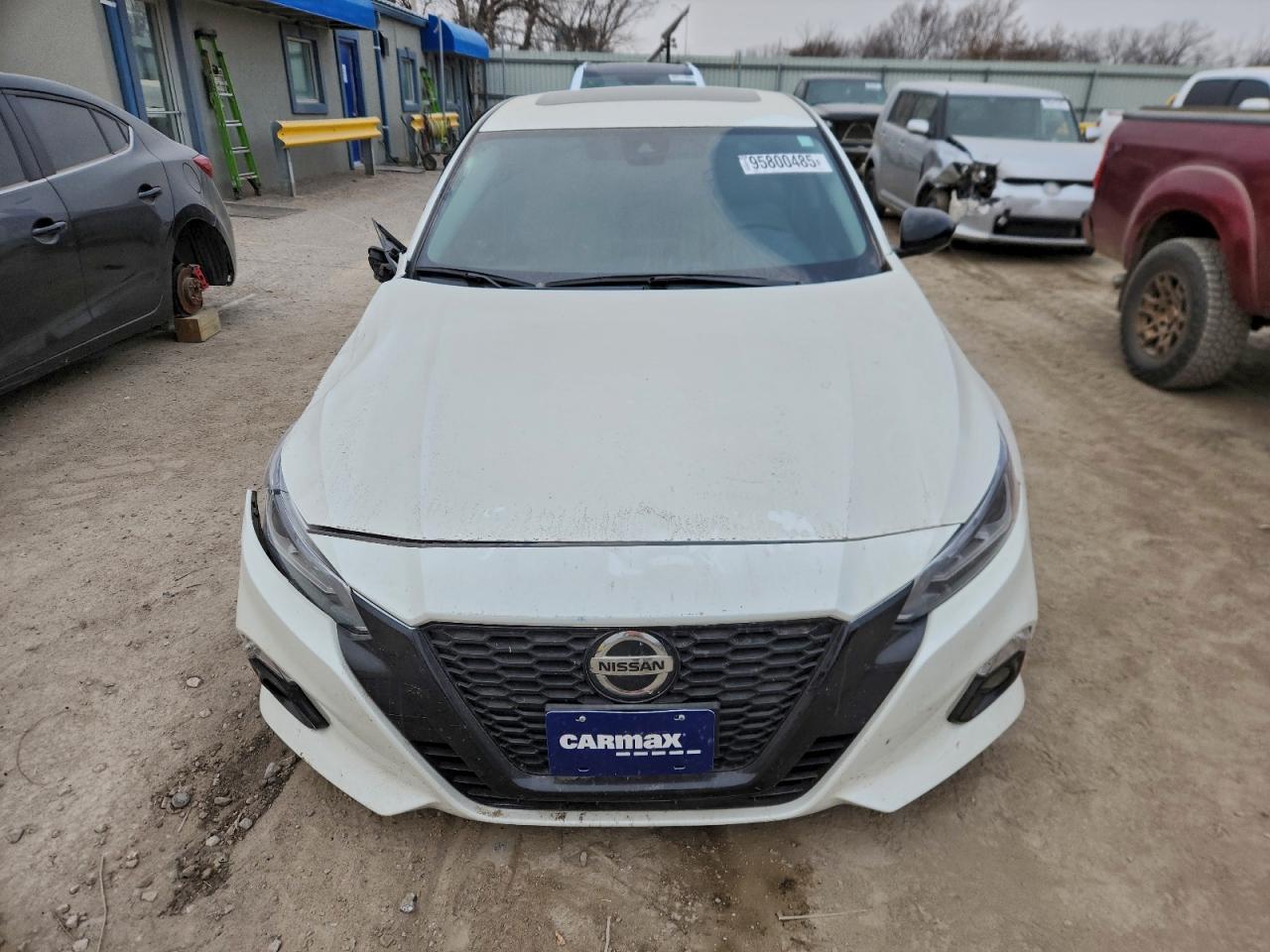 Nissan Altima Sl Image 10