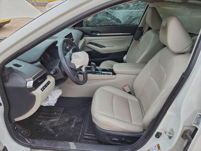 Nissan Altima Sl Image 12