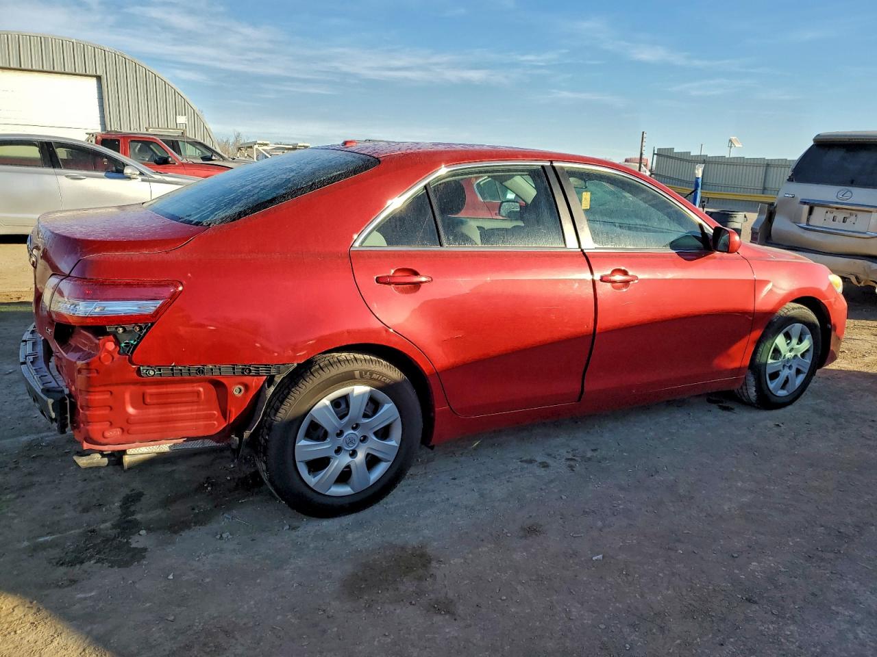 Toyota Camry Base Image 3