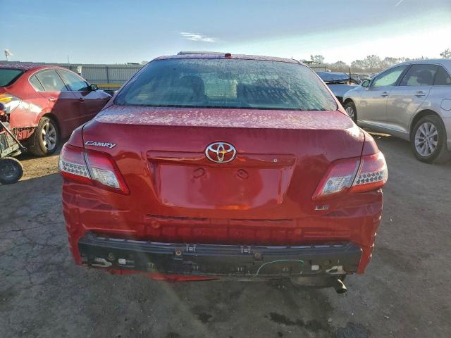 Toyota Camry Base Image 7