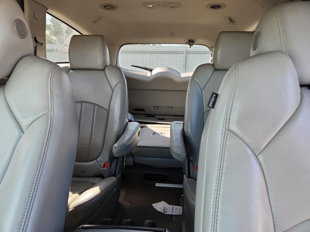 Buick Enclave Image 10