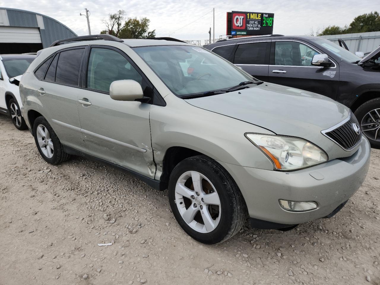 Lexus RX 330 Image 9
