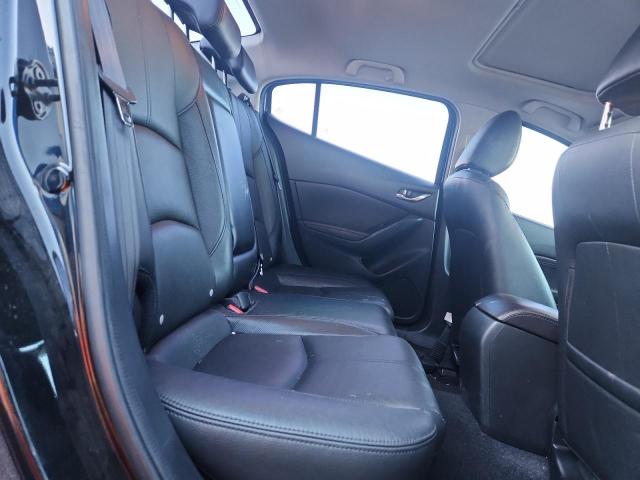 Mazda 3 Grand Touring Image 9