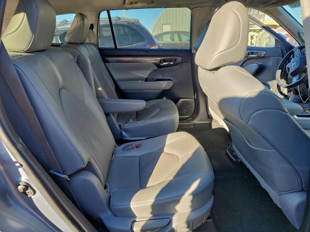 Toyota Highlander Limited Image 10